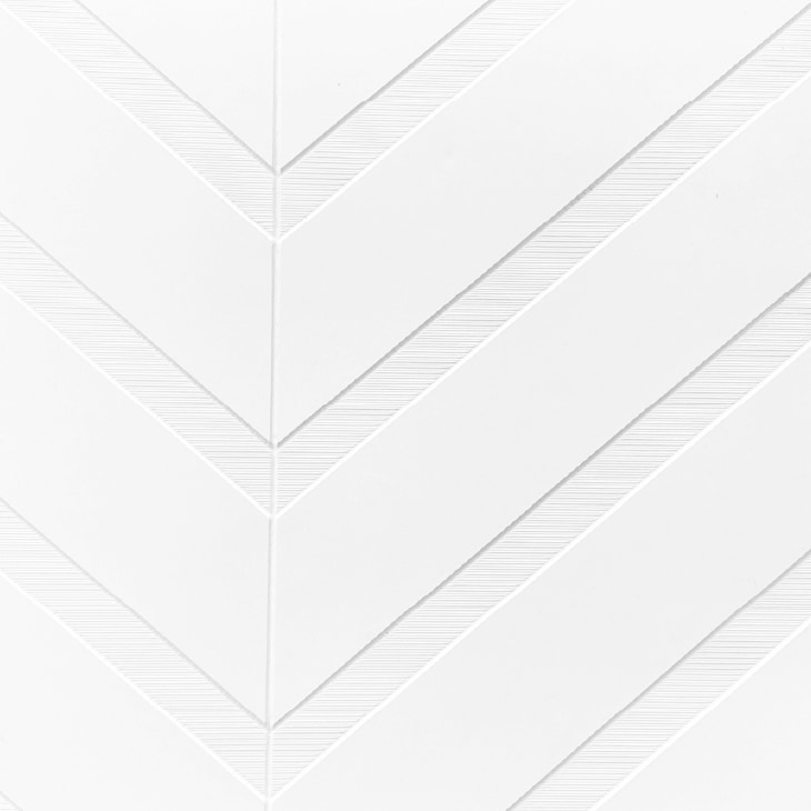 Chevron-Essence-CloseUp-View-Image